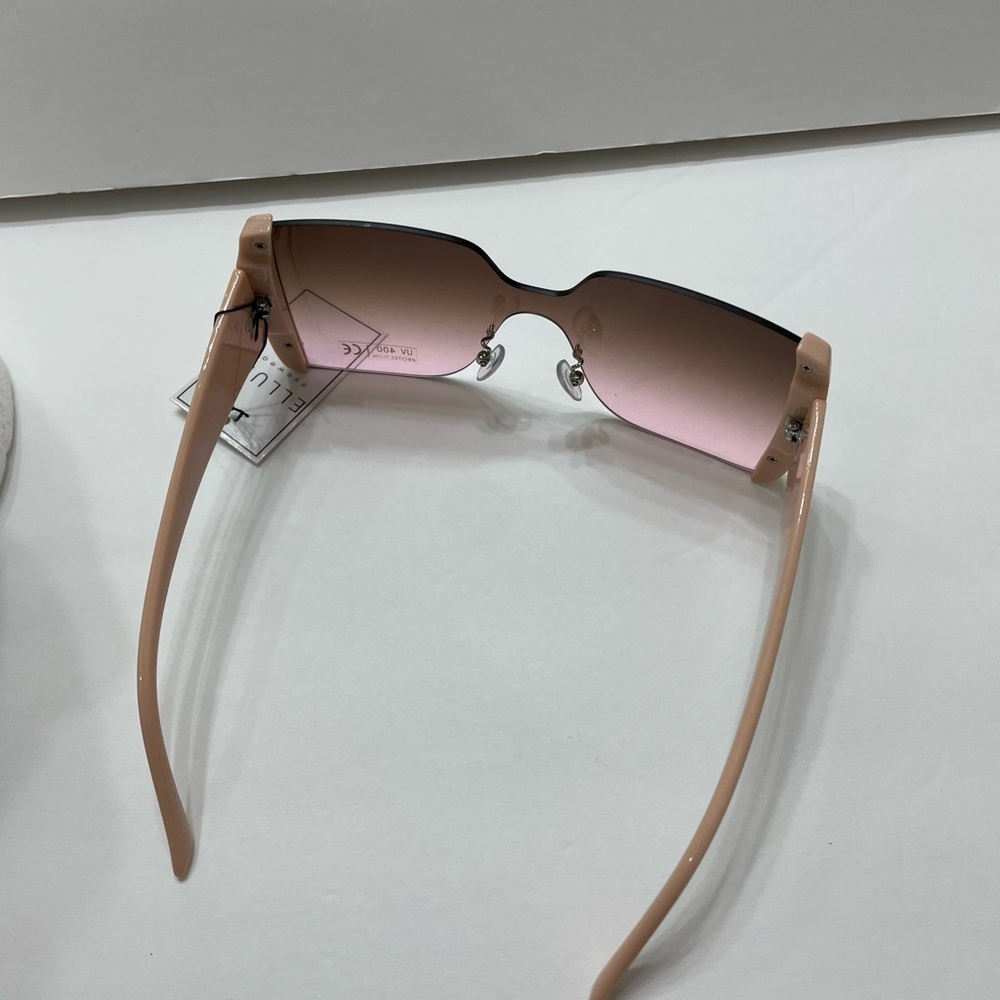 Pink diamonds inspired luxury sunglasses - Picture 9 of 9